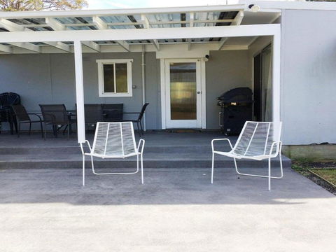 Callala Sun Modern & Functional - Tweed Heads Accommodation 1