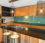 Family Foreshore Favourite - Tweed Heads Accommodation