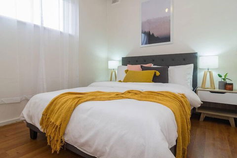 Hideaway At Adelphi Waterfront Apartment Wifi Nespresso - Tweed Heads Accommodation 6