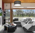 Casa sul lago quite simply a very special place - Tweed Heads Accommodation