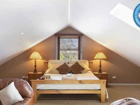 Old Mansfield Loft Gardens Gazebo & Getaways - Tweed Heads Accommodation 4