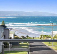 SEA SPECTACULAR seconds from the beach - Tweed Heads Accommodation