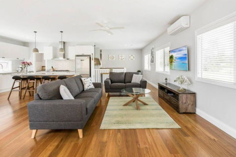 HALE KUPA Rye Beach House Spa Table Tennis - Tweed Heads Accommodation 5