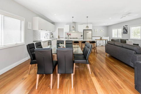 HALE KUPA Rye Beach House Spa Table Tennis - Tweed Heads Accommodation 4