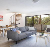 20 Booneroo  Walk To The Beach - Tweed Heads Accommodation