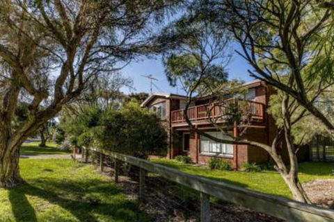 HIP NAUTIC 100 Metres To Beach - Tweed Heads Accommodation 2