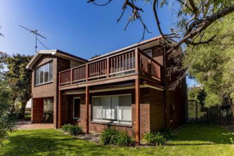 HIP NAUTIC 100 Metres To Beach - Tweed Heads Accommodation 4