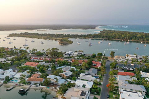 Walk To Hastings Street Noosa Sound - Tweed Heads Accommodation 3