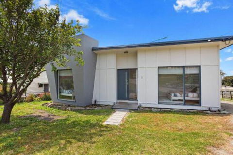 COASTAL HAVEN Panoramic Ocean Views - Tweed Heads Accommodation 2