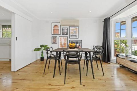 YIN YANG MOUNT ELIZA - Tweed Heads Accommodation 0