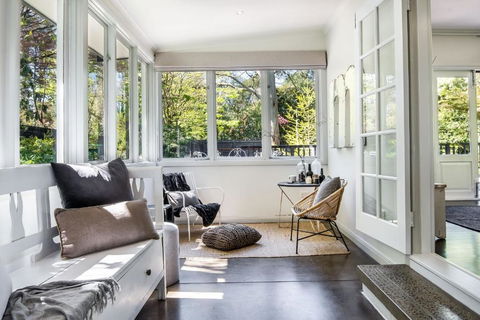 Magnolias On Mernda - Tweed Heads Accommodation 1