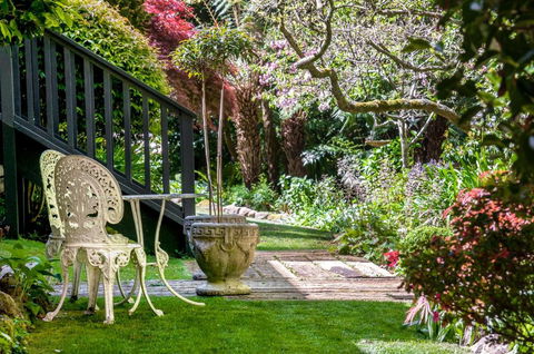 Magnolias On Mernda - Tweed Heads Accommodation 2