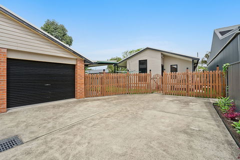 Newcastle Short Stay Apartments - Glebe Road Adamstown - Tweed Heads Accommodation 0