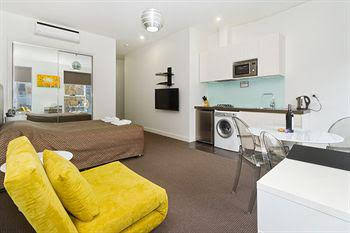 Zara Apartments - Tweed Heads Accommodation 0