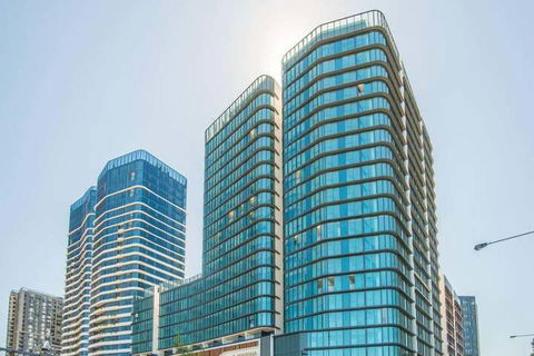 Stunning Waterview Stylish Waterfront Apt In WWP - Tweed Heads Accommodation 1