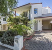 The Burswood Townhouse - Tweed Heads Accommodation