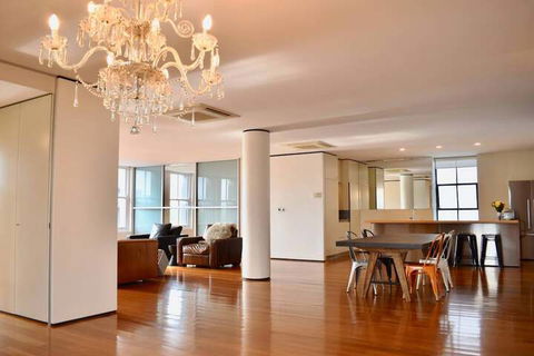 New York Loft Style Flat In Surry Hills - Tweed Heads Accommodation 3
