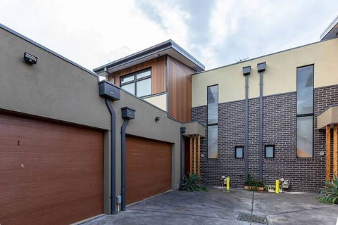 Impressive & Spacious New Townhouse@preston - Tweed Heads Accommodation 1