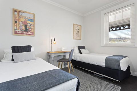 Bluestone Cottage Launceston - Tweed Heads Accommodation 4