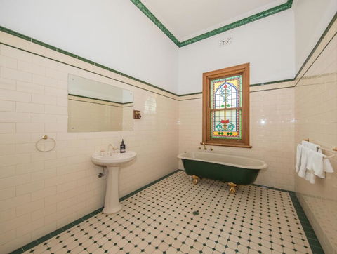 Barossa Valley View Guesthouse - Tweed Heads Accommodation 1