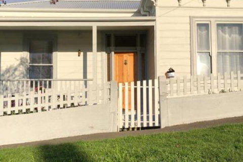 La Casa Cabrera - Tweed Heads Accommodation 4