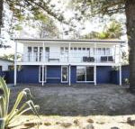 Happy Tides Beachfront Holiday Home - Tweed Heads Accommodation