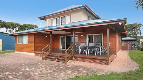 Absolute Beachfront At Hastings - Tweed Heads Accommodation 5
