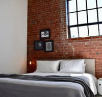 Stylish Warehouse Conversion in Heart of Fitzroy - Tweed Heads Accommodation