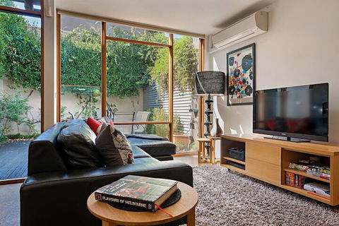 Fitzgeorge - Tweed Heads Accommodation 5