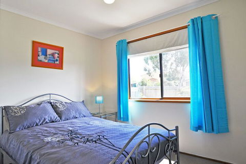 Alwyns By THE SEA PET Friendly - Tweed Heads Accommodation 5