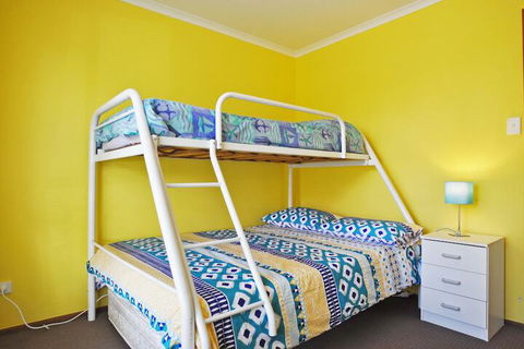 Alwyns By THE SEA PET Friendly - Tweed Heads Accommodation 1