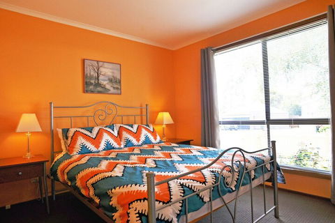 Alwyns By THE SEA PET Friendly - Tweed Heads Accommodation 3