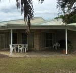 Private Canal Duplex with Pontoon Oleander Drive Bongaree - Tweed Heads Accommodation