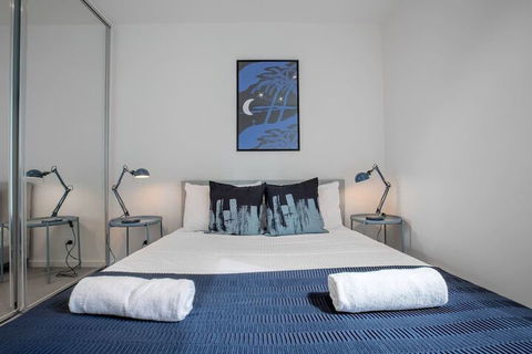 Melbourne Docklands Seaview Apartment At Collins St - Tweed Heads Accommodation 5