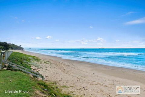 Sea Star Apartment - Tweed Heads Accommodation 0