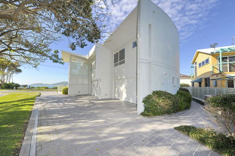 Boulder Bay Rd 2 / 2 Fingal Bay - Tweed Heads Accommodation 0