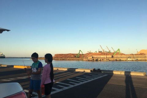 QUEEN BEDROOM FRIENDLY HOME PORTLAND - Tweed Heads Accommodation 6