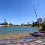 Anjuna 2 2 BDRM Budget Stay On Canal - Tweed Heads Accommodation 0