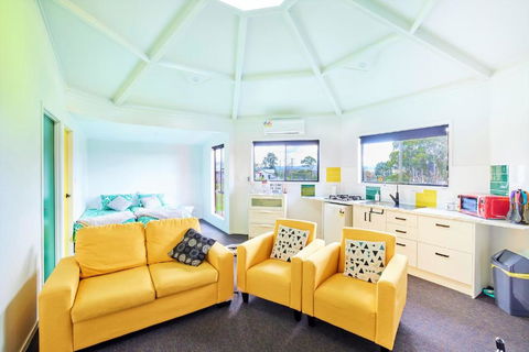 Zuny Yurt - Tweed Heads Accommodation 2