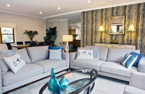 The Orange Fox - Tweed Heads Accommodation 4