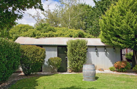 The Orange Fox - Tweed Heads Accommodation 3