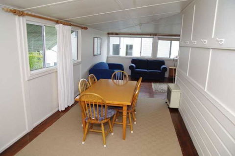 Almare 7 Gowing Street - Tweed Heads Accommodation 2