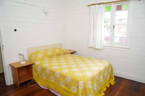 Almare 7 Gowing Street - Tweed Heads Accommodation 4