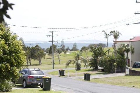 Almare 7 Gowing Street - Tweed Heads Accommodation 3