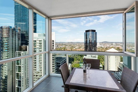 Apartments At 108 Albert - Tweed Heads Accommodation 4
