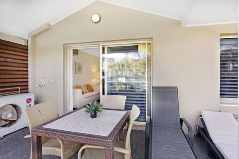 Pacific Blue Pool Spa & More Available In Complex! - Tweed Heads Accommodation 6