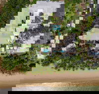 Beachfront Apt In Alamanda Beachfront Resort 25 - Tweed Heads Accommodation