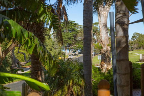 SAILS TWO INVERLOCH - Tweed Heads Accommodation 5