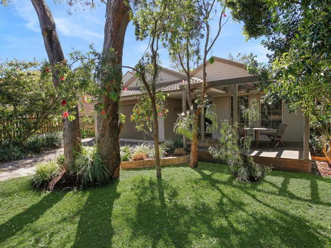 Pet Friendly Beach Home - Tweed Heads Accommodation 2