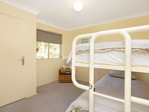 Pet Friendly Beach Home - Tweed Heads Accommodation 6